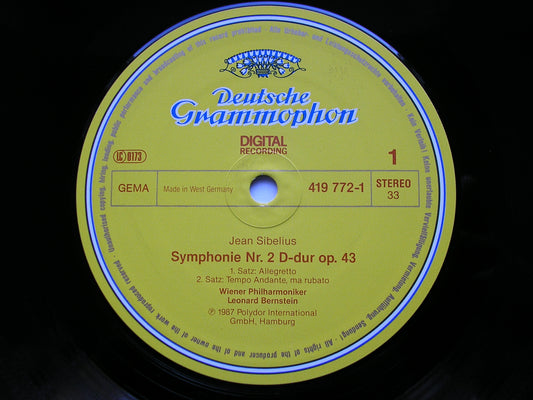 SIBELIUS: SYMPHONY No. 2    BERNSTEIN / VIENNA PHILHARMONIC    419 772