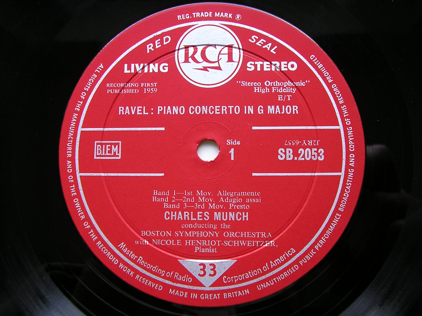 RAVEL: PIANO CONCERTO in G / D'INDY: SYMPHONY ON A FRENCH MOUNTAIN AIR   HENRIOT-SCHWEITZER / BOSTON SYMPHONY / MUNCH   SB 2053