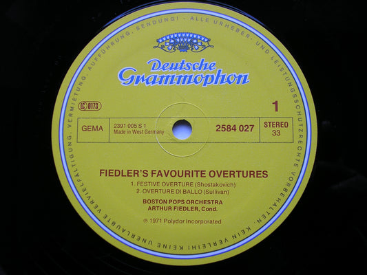 FIEDLER'S FAVORITE OVERTURES: SHOSTAKOVICH / SULLIVAN / GOLDMARK / COPLAND     FIEDLER / BOSTON POPS     2584 027