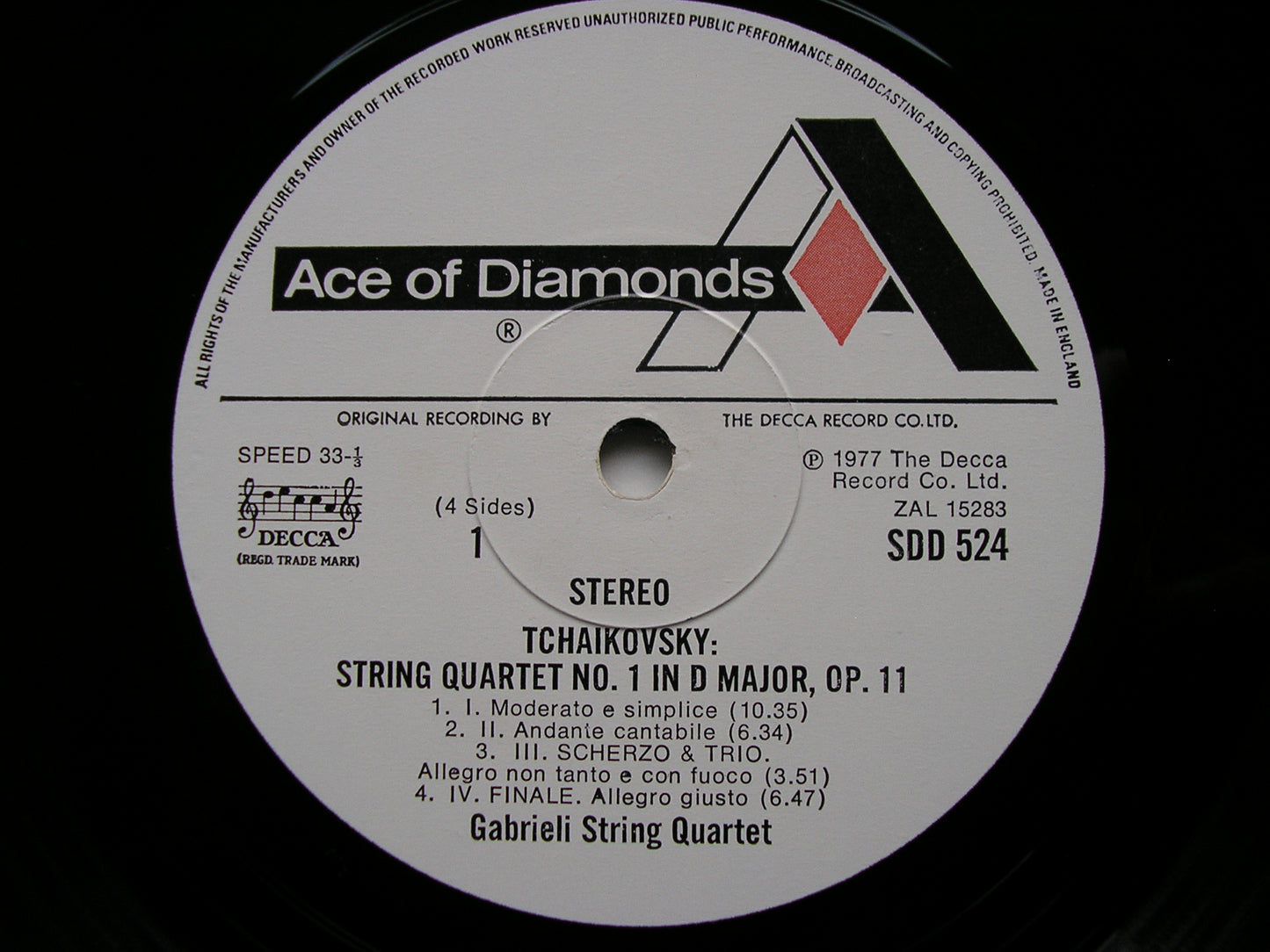 TCHAIKOVSKY: THE THREE STRING QUARTETS     GABRIELI QUARTET     SDD 524 / 5