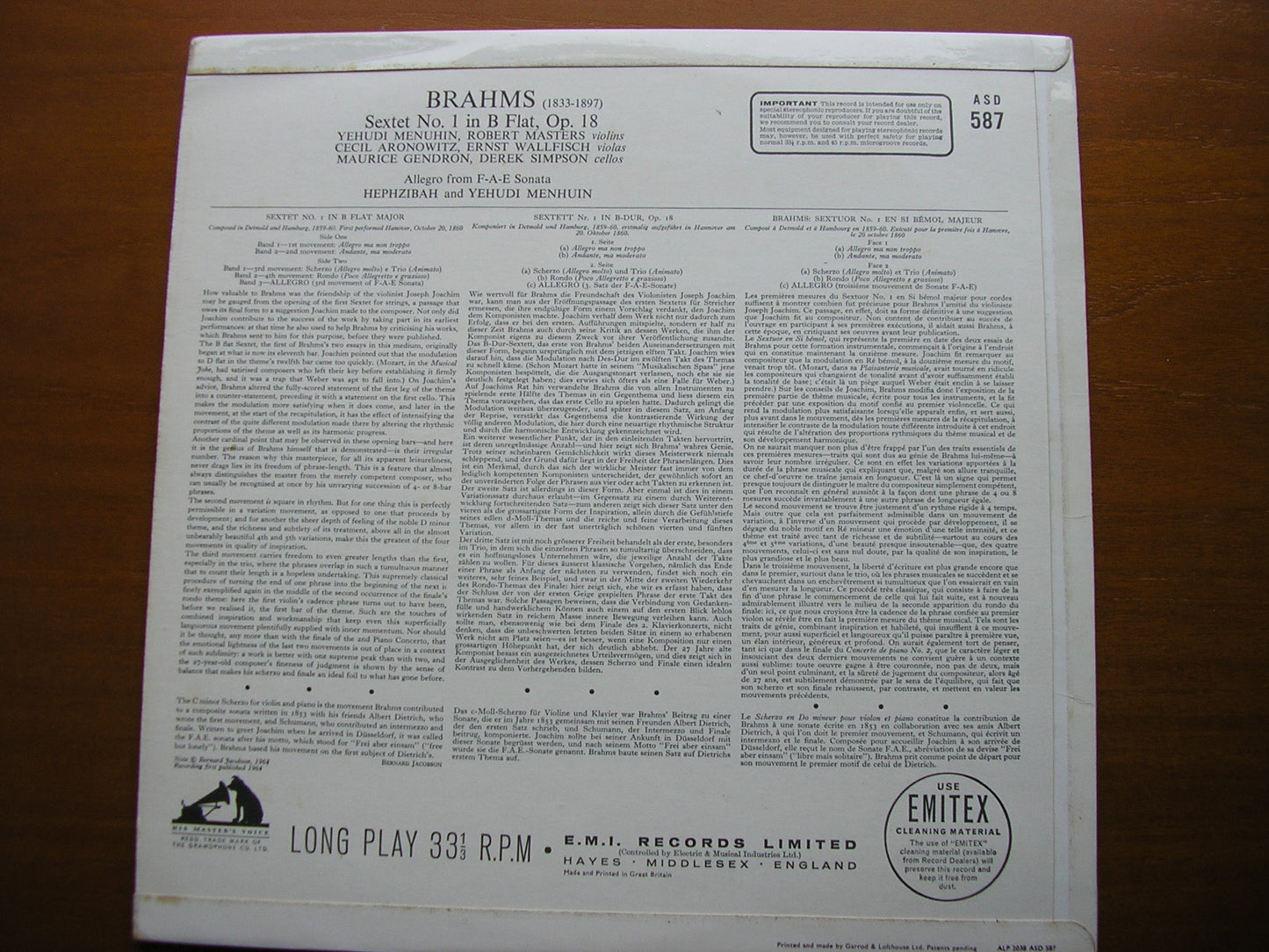 BRAHMS: SEXTET No. 1 Op. 18    MENUHIN / GENDRON / WALLFISCH / SIMPSON / MASTERS / ARONOWITZ     ASD 587