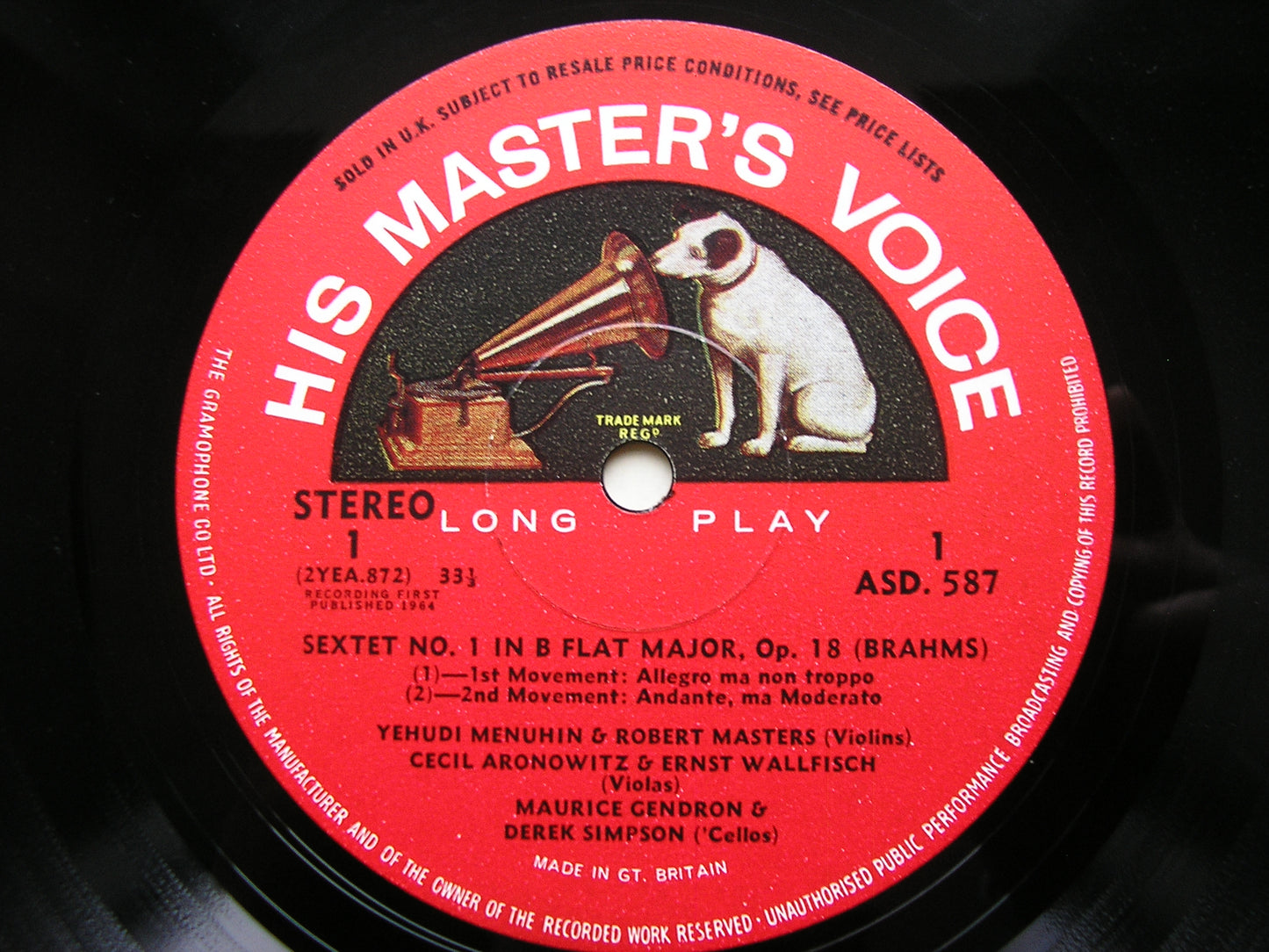 BRAHMS: SEXTET No. 1 Op. 18    MENUHIN / GENDRON / WALLFISCH / SIMPSON / MASTERS / ARONOWITZ     ASD 587