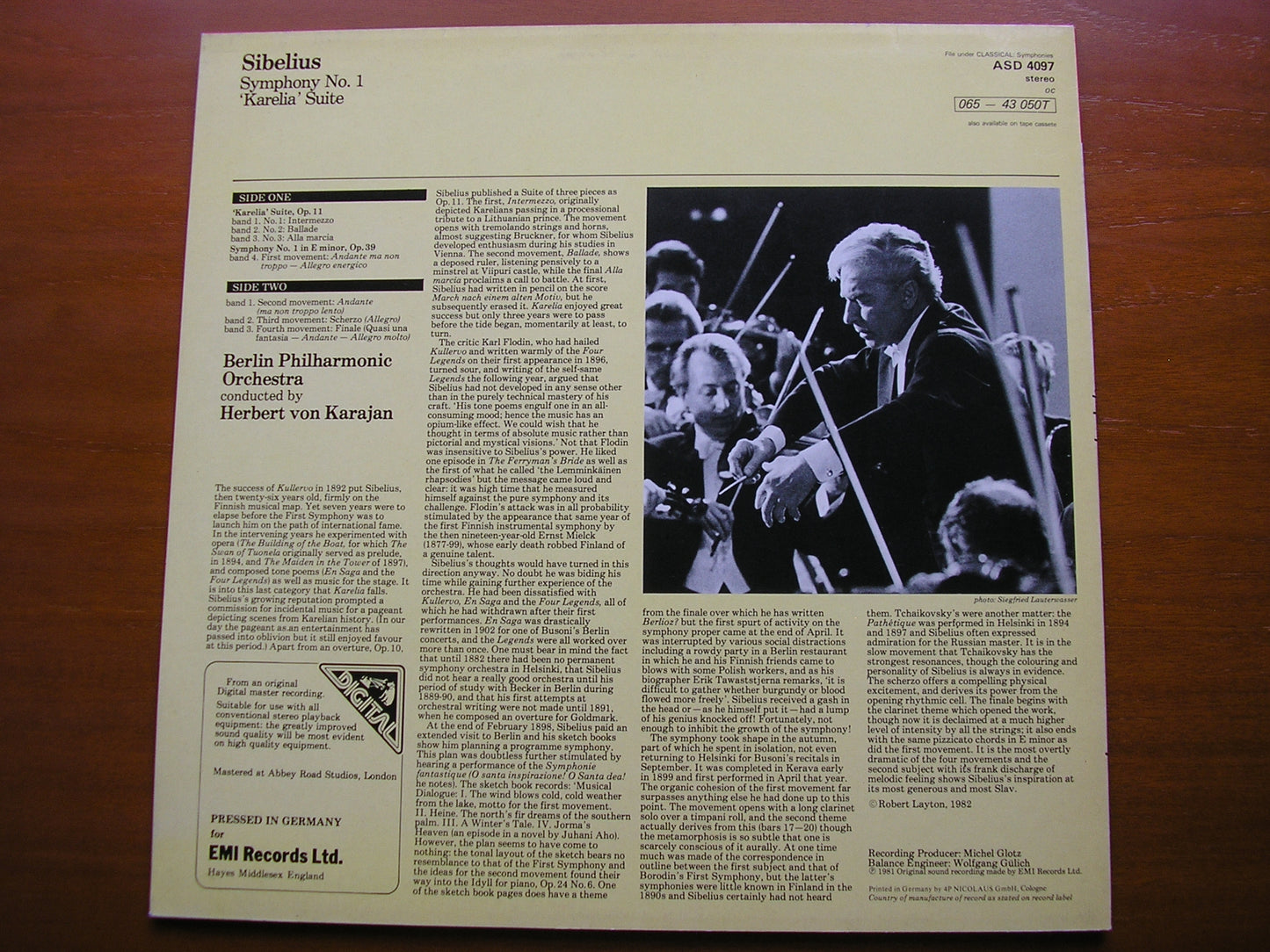 SIBELIUS: SYMPHONY No. 1 / KARELIA SUITE KARAJAN / BERLIN PHILHARMONIC ASD 4097