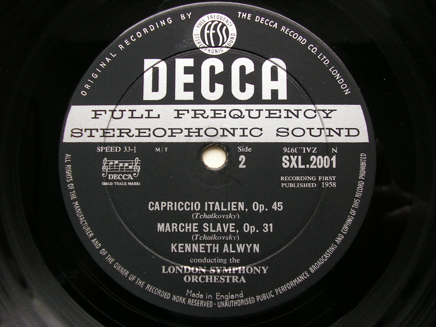 TCHAIKOVSKY: 1812 OVERTURE / CAPRICCIO ITALIEN / MARCHE SLAVE KENNETH ALWYN / LONDON SYMPHONY SXL 2001
