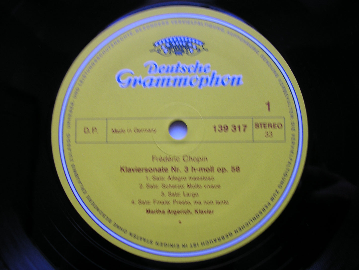 CHOPIN: PIANO SONATA No. 3 / POLONAISES Nos. 6 & 7 / 3 MAZURKAS Op. 59      MARTHA ARGERICH    139 317