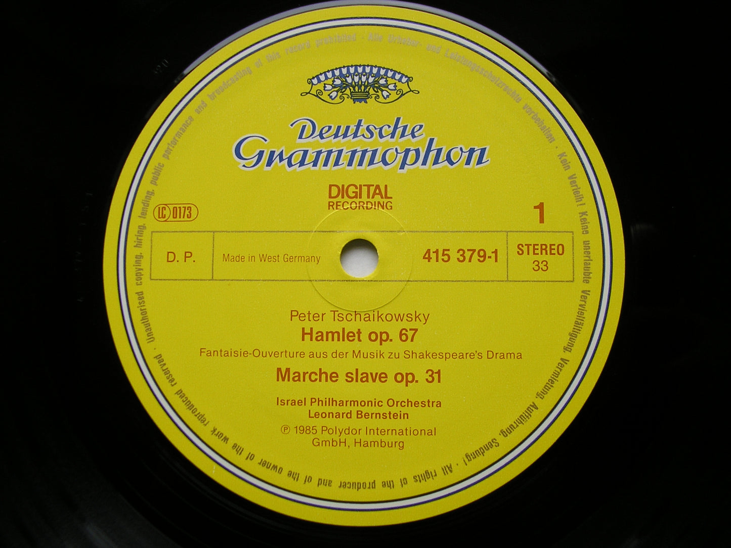 TCHAIKOVSKY: 1812 / HAMLET / CAPRICCIO / MARCHE SLAVE BERNSTEIN / ISRAEL PHILHARMONIC 415 379