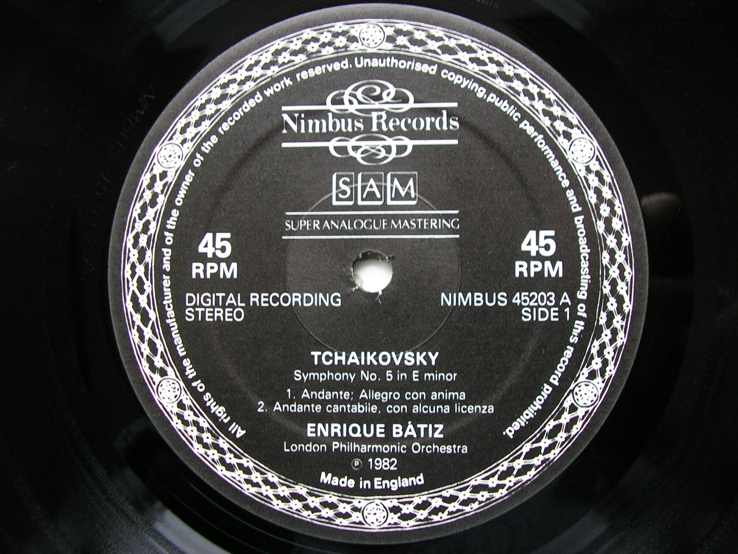 TCHAIKOVSKY: SYMPHONY No. 5 BATIZ / LONDON PHILHARMONIC NIMBUS 45203