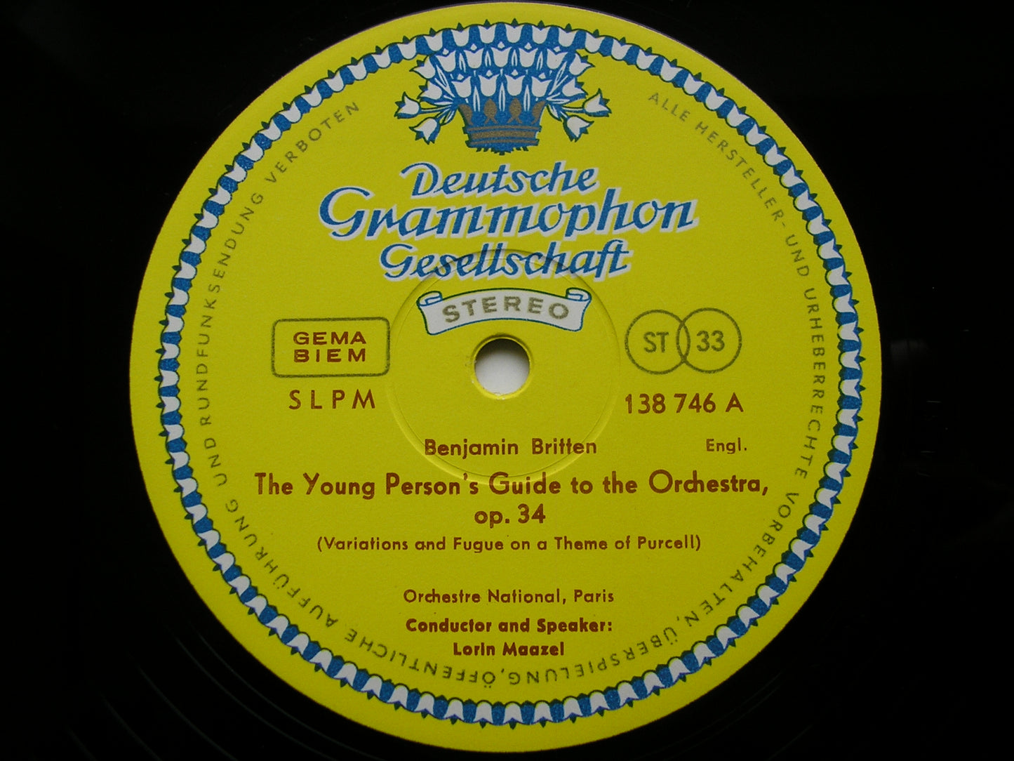 BRITTEN: YOUNG PERSON'S GUIDE TO THE ORCHESTRA / PROKOFIEV: PETER & THE WOLF CLUNES / FRENCH NATIONAL RADIO ORCHESTRA / MAAZEL 138 746