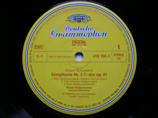 SCHUMANN: CELLO CONCERTO / SYMPHONY No. 2    MAISKY / VIENNA PHILHARMONIC / BERNSTEIN    419 190