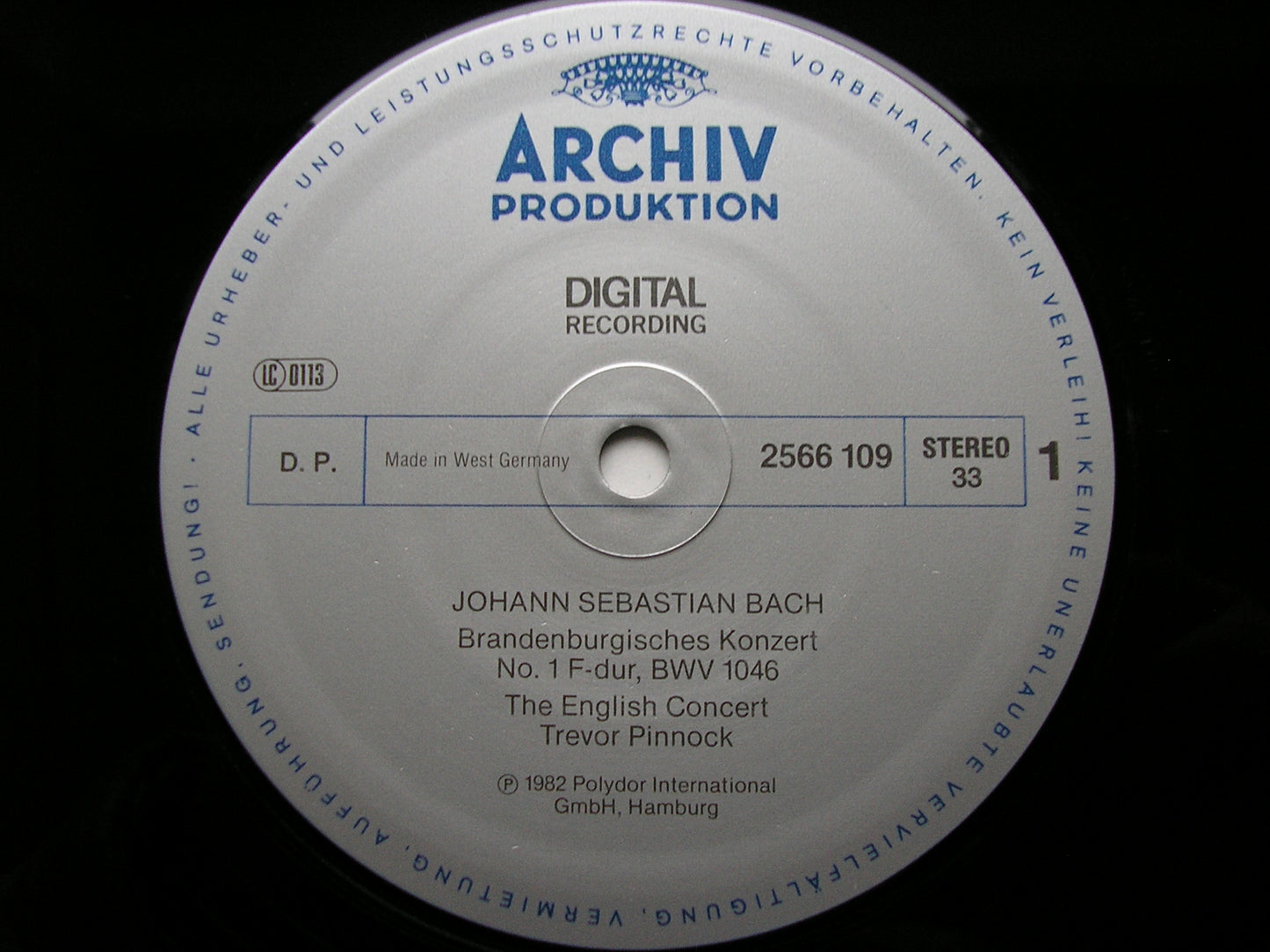 BACH: THE BRANDENBURG CONCERTOS   PINNOCK / THE ENGLISH CONCERT   2 LP      2742 003