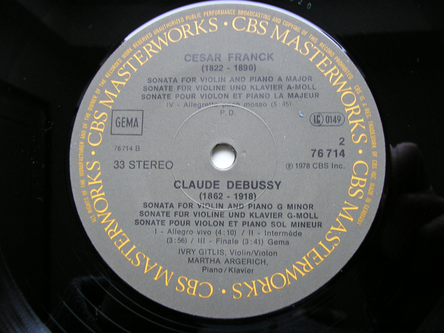 FRANCK & DEBUSSY: SONATAS FOR VIOLIN & PIANO    MARTHA ARGERICH / IVRY GITLIS   76714