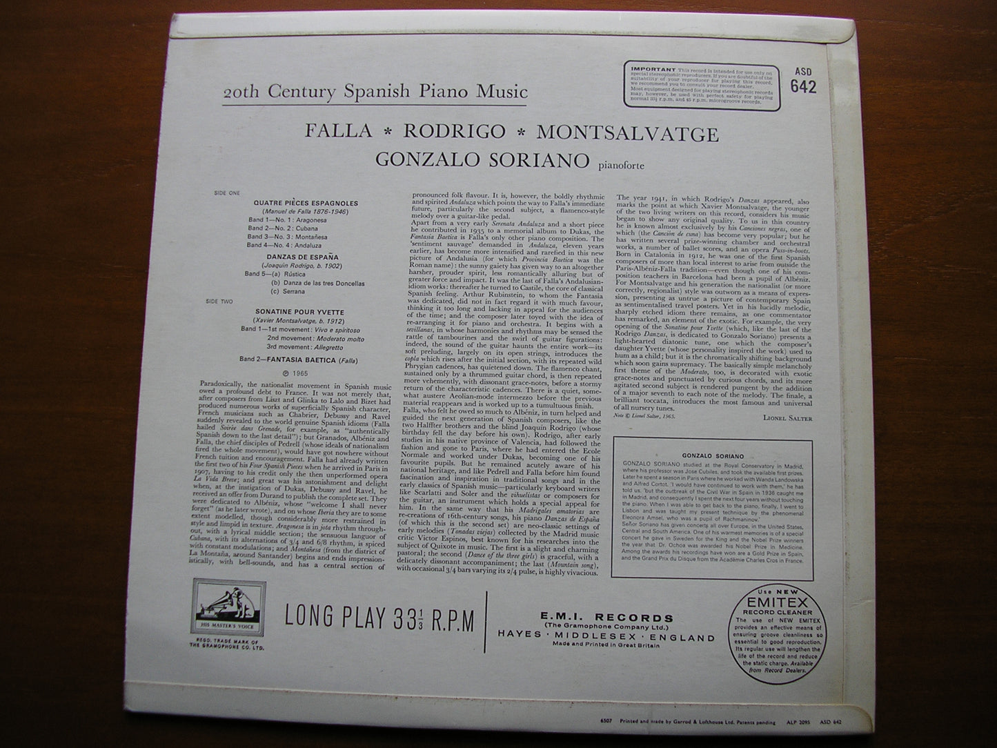 20th CENTURY SPANISH PIANO MUSIC: FALLA / RODRIGO / MONTSALVAGE GONZALO SORIANO ASD 642