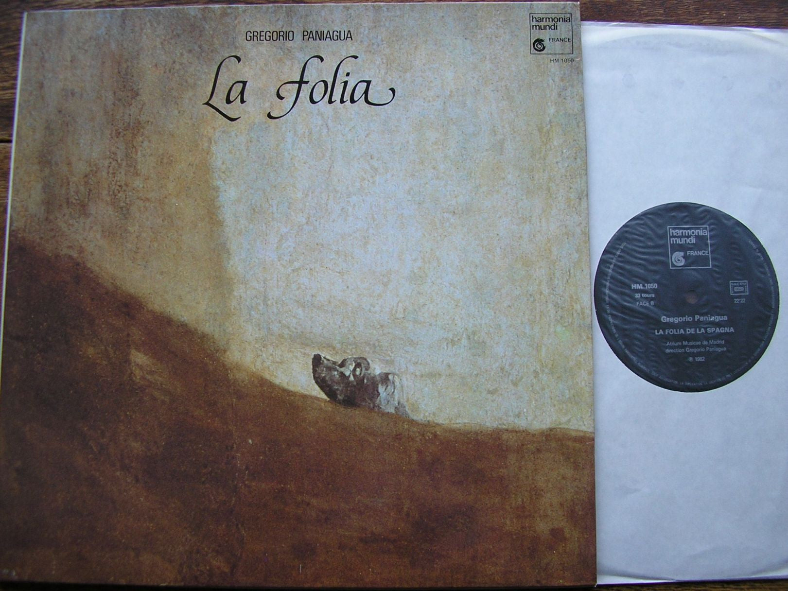 harmonia, mundi, 1050, france, 1982, gatefold, sleeve, side, scuff, mark, sound,