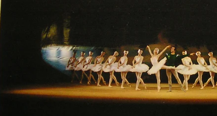 BALLET & DANCE