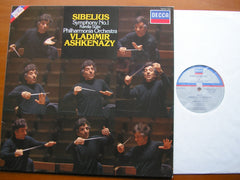 SIBELIUS: SYMPHONY No. 1 / KARELIA SUITE     ASHKENAZY / PHILHARMONIA    414 534