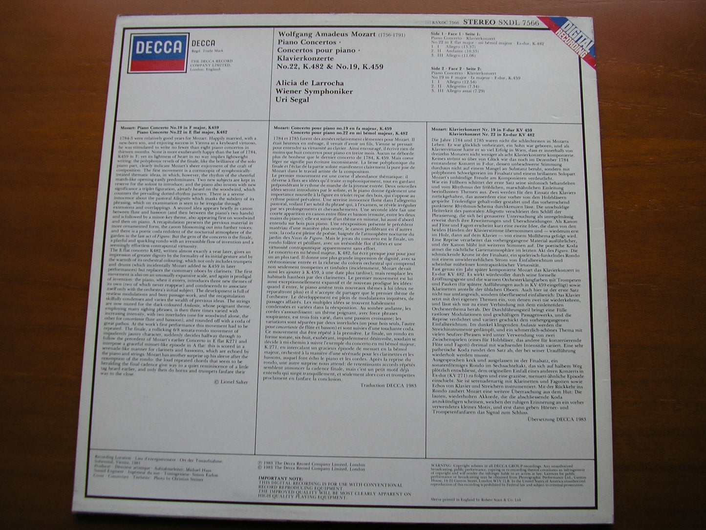 MOZART: PIANO CONCERTOS Nos. 22 & 19      LARROCHA / VIENNA SYMPHONY / SEGAL    SXDL 7566