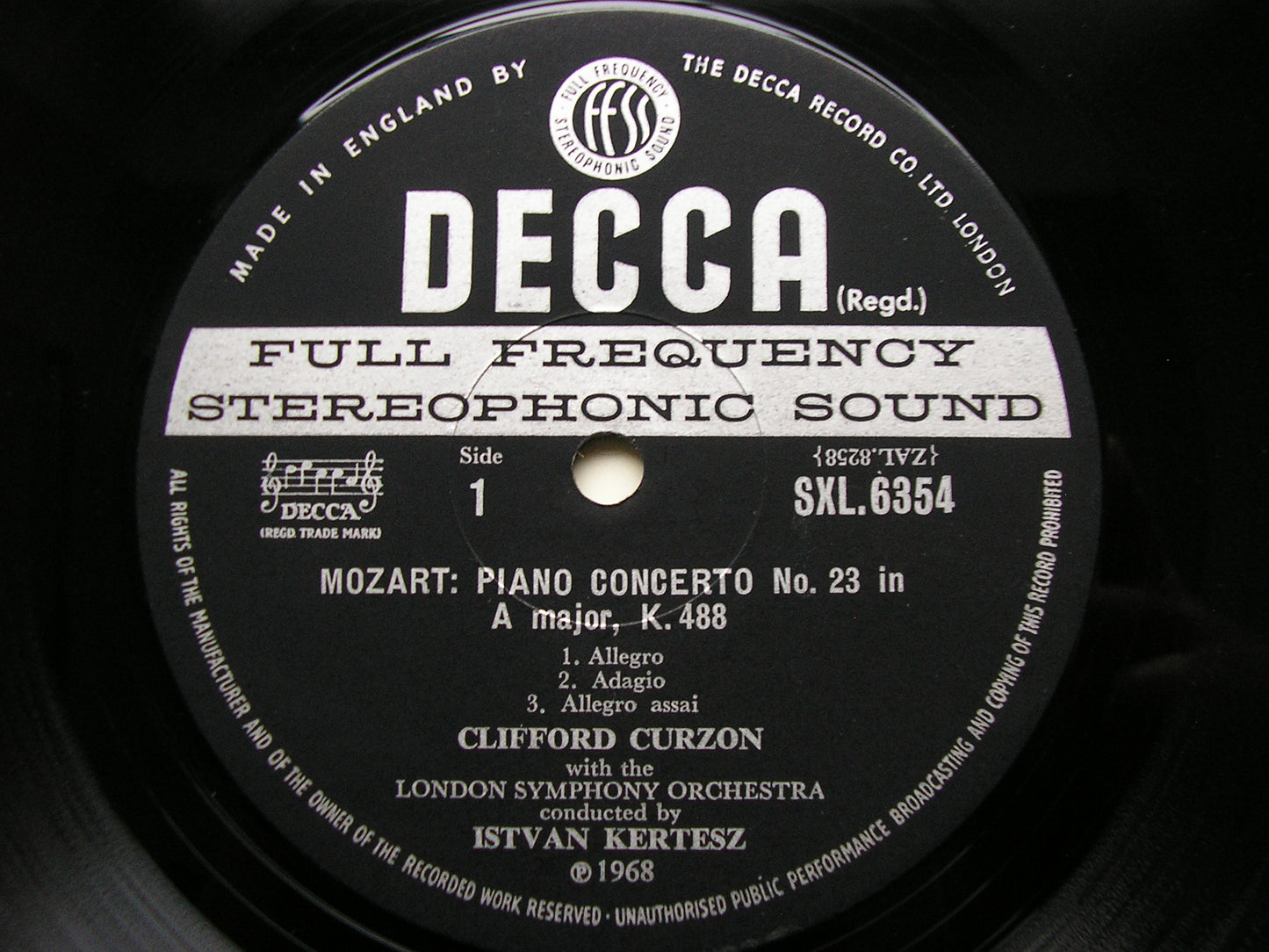 MOZART: PIANO CONCERTOS Nos. 23 & 24      CURZON / LONDON SYMPHONY / KERTESZ     SXL 6354