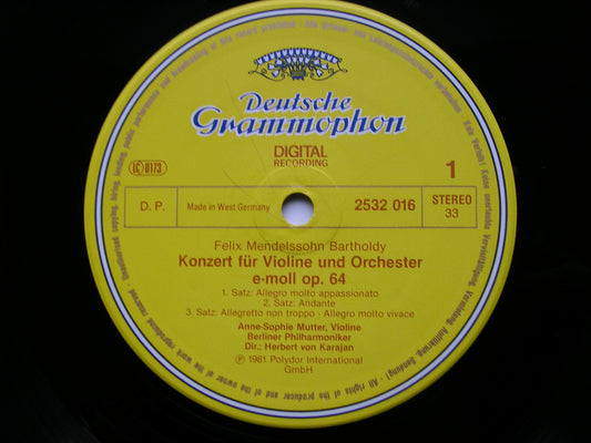 MENDELSSOHN & BRUCH: VIOLIN CONCERTOS       MUTTER / BERLIN PHILHARMONIC ORCHESTRA / KARAJAN     2532 016