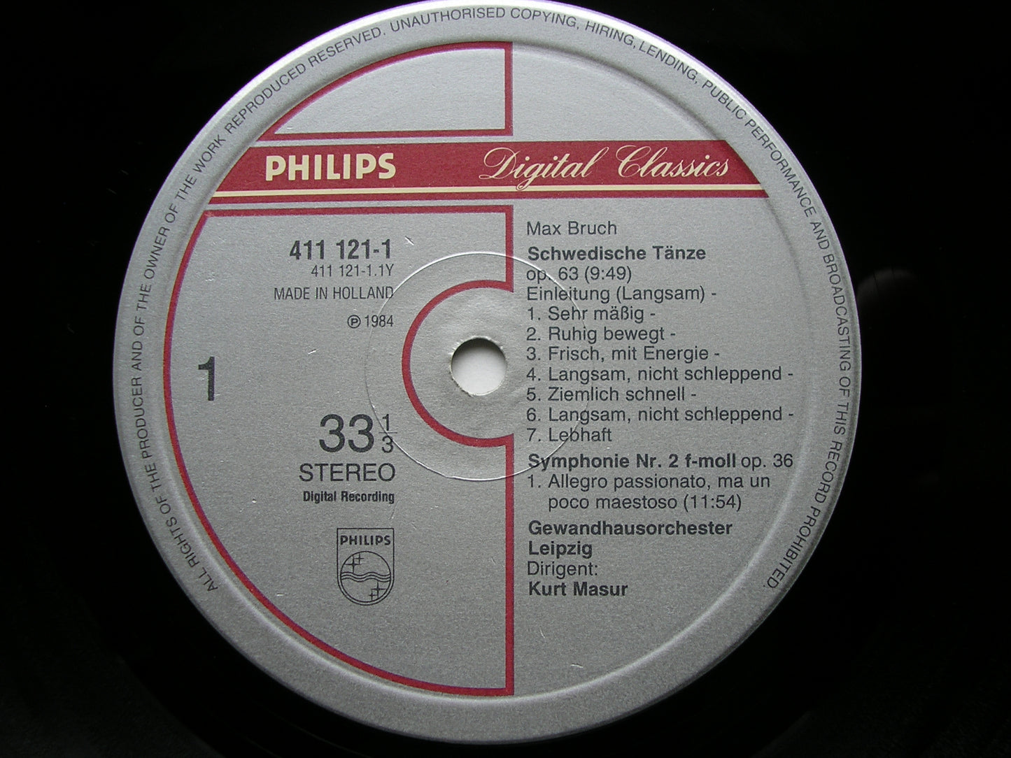BRUCH: SYMPHONY No. 2 / SWEDISH DANCES       LEIPZIG GEWANDHAUS / MASUR     411 121
