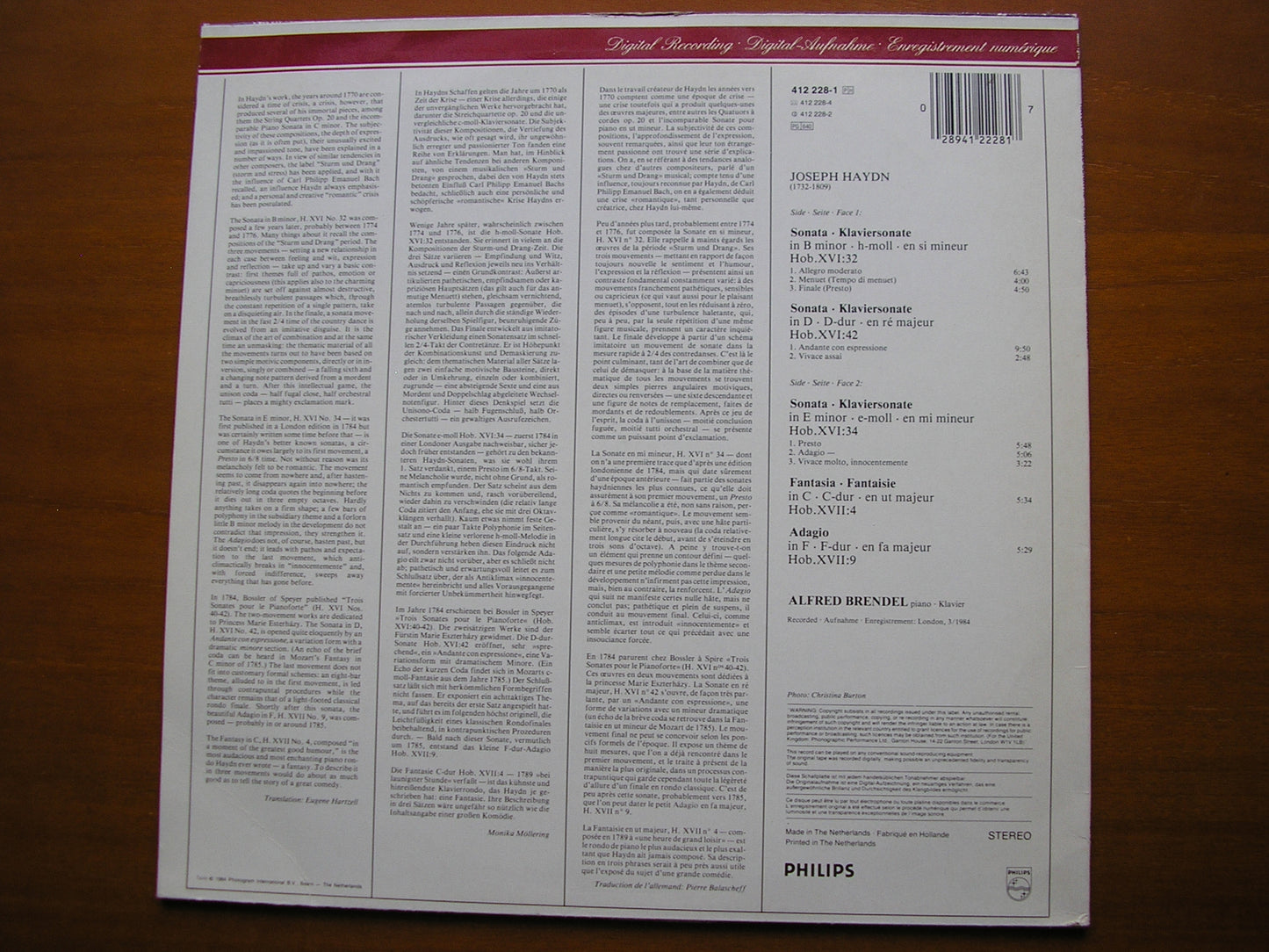 HAYDN: THREE PIANO SONATAS / FANTAISIE / ADAGIO       BRENDEL      412 228