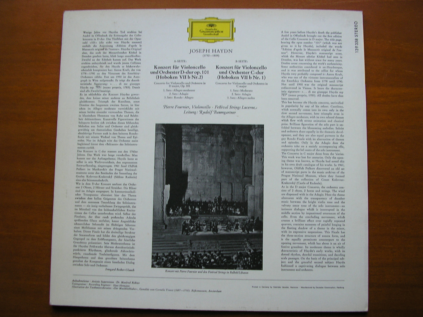 HAYDN: CELLO CONCERTOS in D  &  C       PIERRE FOURNIER / FESTIVAL STRINGS LUCERNE / BAUMGARTNER    139 358