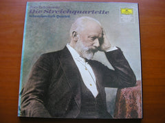 TCHAIKOVSKY: THE STRING QUARTETS   THE SHOSTAKOVICH QUARTET   3 LP     2740 236