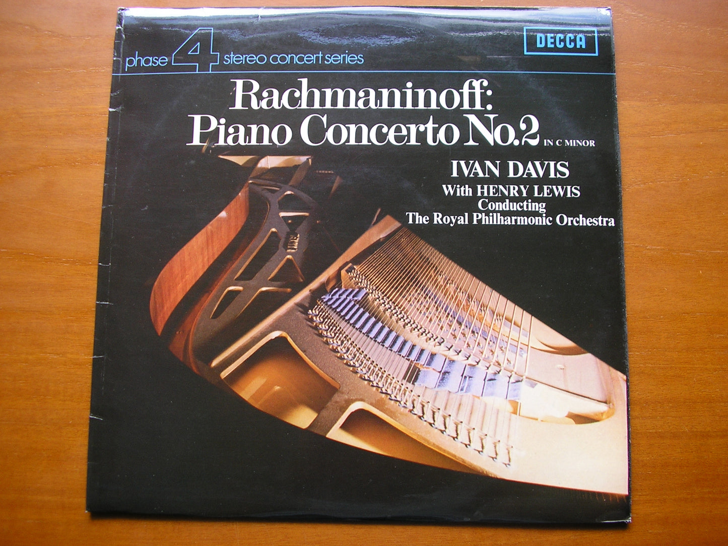 RACHMANINOV: PIANO CONCERTO No.2      DAVIS / ROYAL PHILHARMONIC / LEWIS      PFS 4214