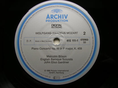 MOZART: THE PIANO CONCERTOS     MALCOLM BILSON / ENGLISH BAROQUE SOLOISTS / GARDINER     DG ARCHIV    8 LP + 2 CD