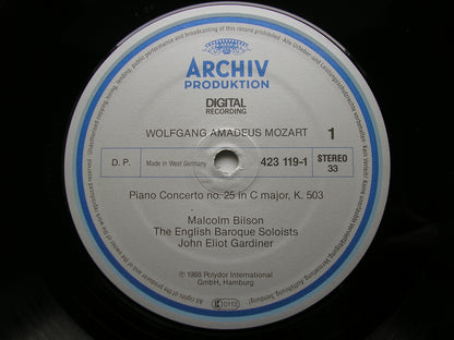 MOZART: THE PIANO CONCERTOS     MALCOLM BILSON / ENGLISH BAROQUE SOLOISTS / GARDINER     DG ARCHIV    8 LP + 2 CD