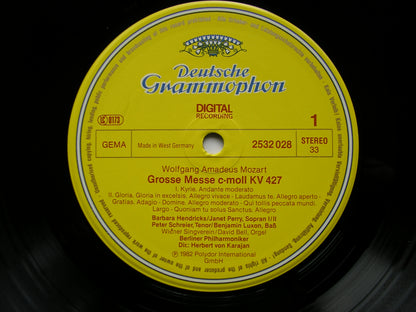 MOZART: GREAT MASS in C Minor      SOLOISTS / BERLIN PHILHARMONIC / KARAJAN    2532 028