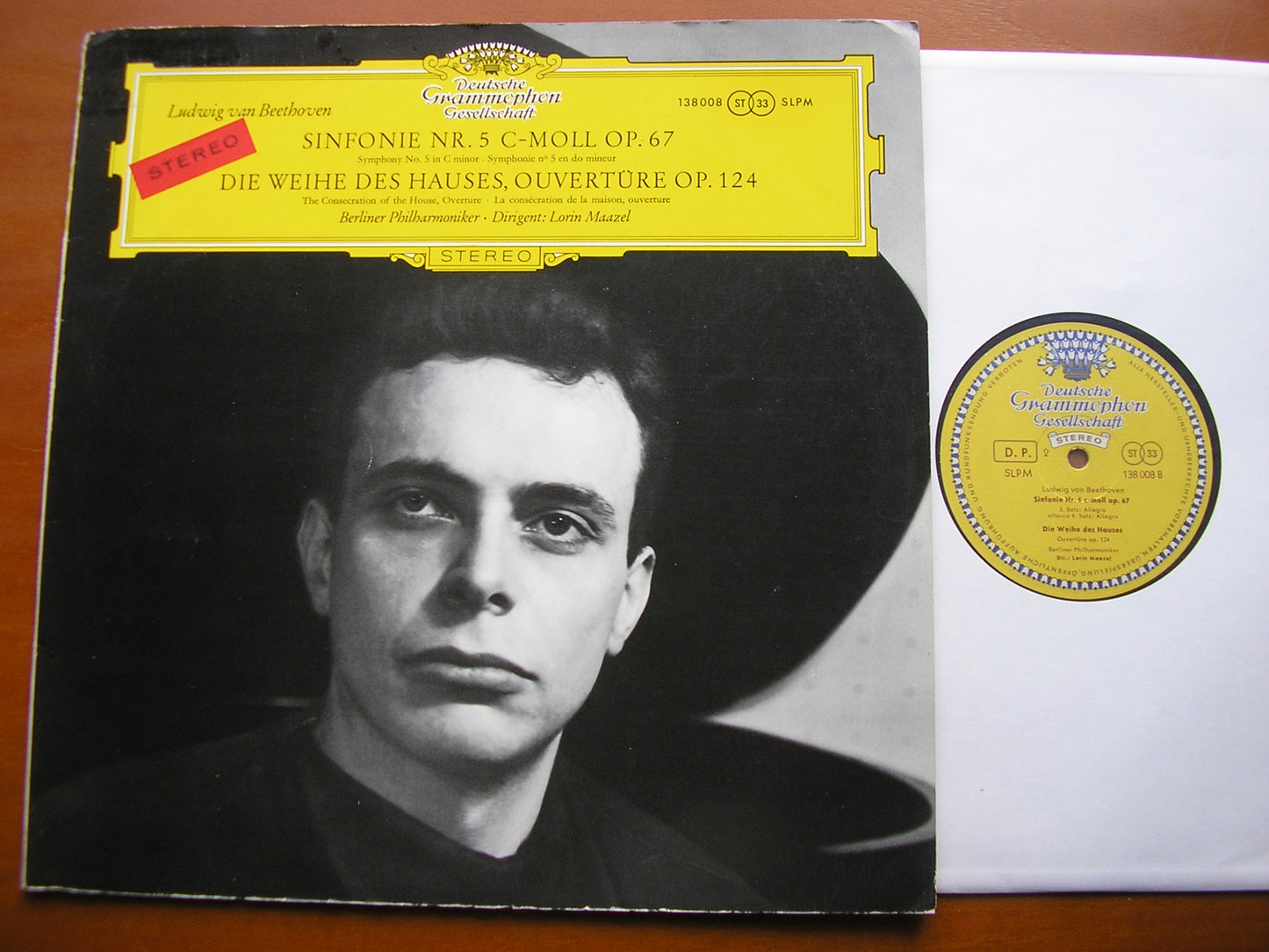 BEETHOVEN: SYMPHONY No. 5 / OVERTURE Consecration of the House     MAAZEL / BERLIN PHILHARMONIC    138 008