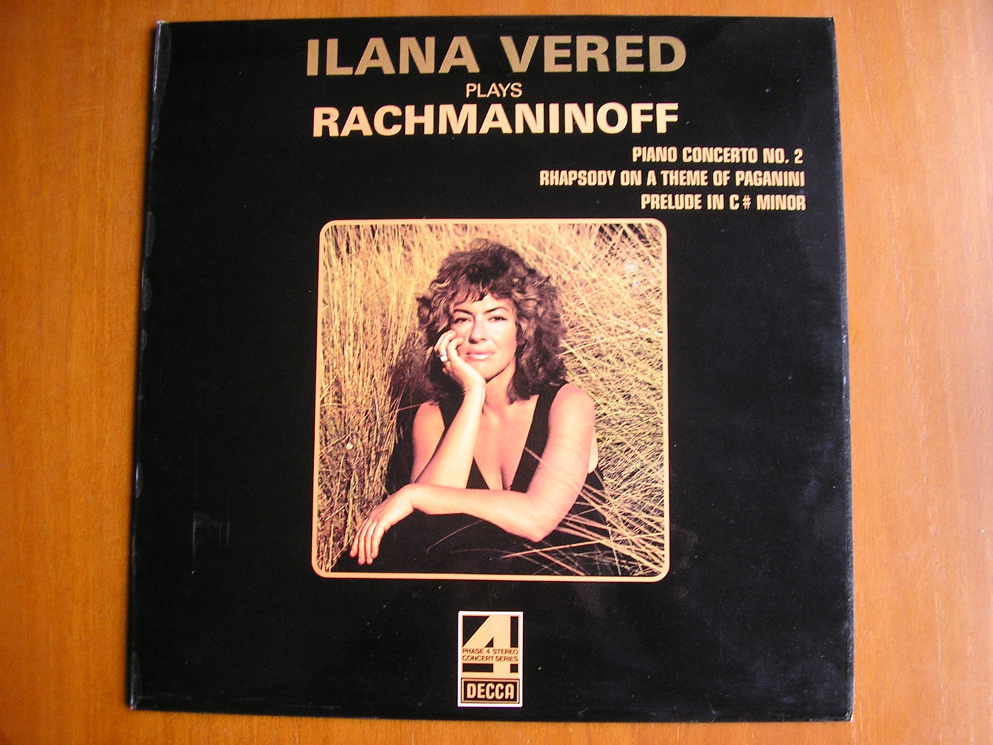RACHMANINOV: PIANO CONCERTO No. 2 / RHAPSODY     VERED / NPO / DAVIS / LSO / VONK    PFS 4327