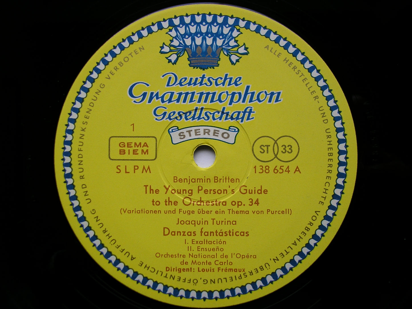 BRITTEN: YOUNG PERSON'S GUIDE TO THE ORCHESTRA / TURINA: DANZAS FANTASTICAS / MILHAUD: LE CARNIVAL D'AIX     MONTE CARLO ORCHESTRA / FREMAUX    138 654