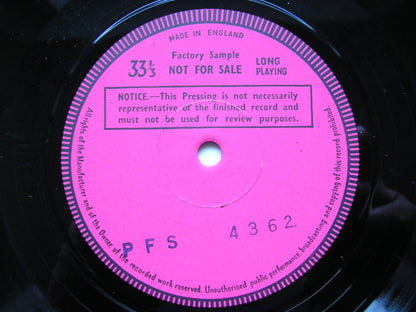 TCHAIKOVSKY: PIANO CONCERTO No. 1 / STRAVINSKY: 3 pieces from PETRUSHKA     VERED / LONDON SYMPHONY / KORD    test pressing     PFS 4362