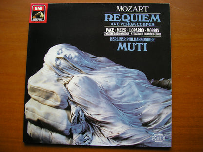 MOZART: REQUIEM / AVE VERUM CORPUS     SOLOISTS / BERLIN PHILHARMONIC / MUTI     7 49640