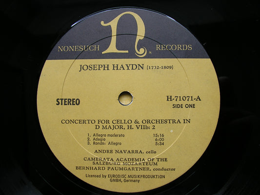 HAYDN: CELLO CONCERTO / BOCCHERINI: CELLO CONCERTO     NAVARRA / CAMERATA ACADEMICA / PAUMGARTNER    H-71071