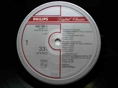 ALBINONI / CIMAROSA / MARCELLO / SAMMARTINI / LOTTI : OBOE CONCERTOS    HOLLIGER / I MUSICI      420 189