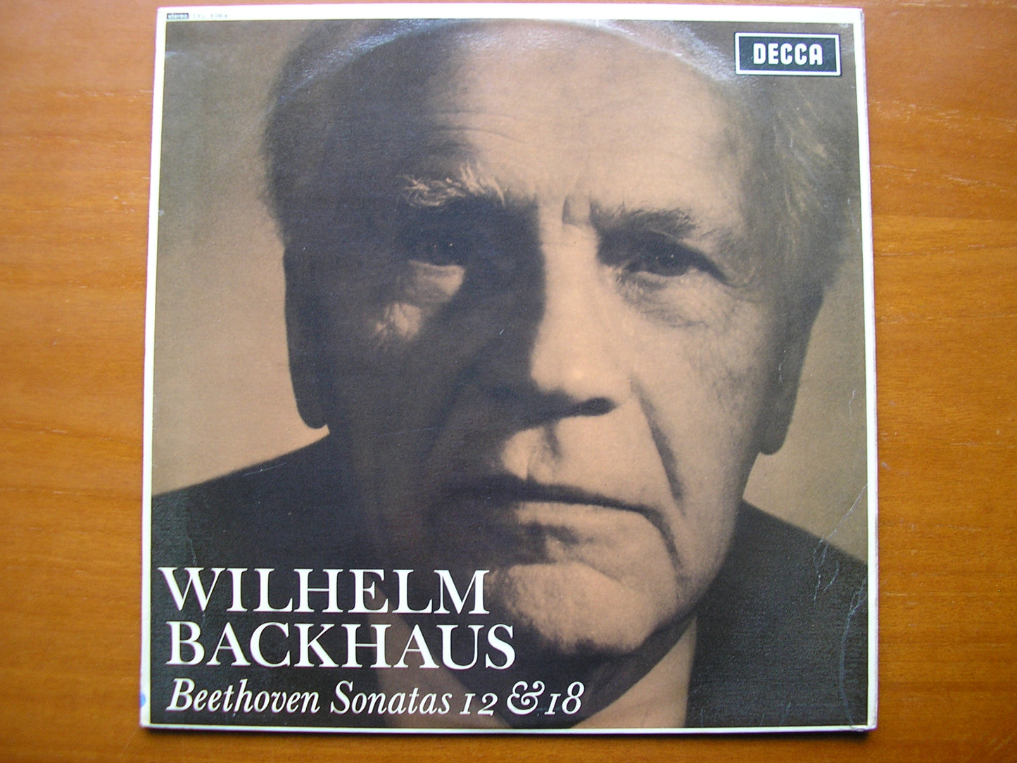 SXL 6064  BEETHOVEN: PIANO SONATAS Nos. 12 & 18       WILHELM BACKHAUS      ED1