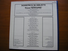 DOMENICO SCARLATTI: TWELVE SYMPHONIES      VANDEVILLE / QUATUOR ARCANA       2599 004