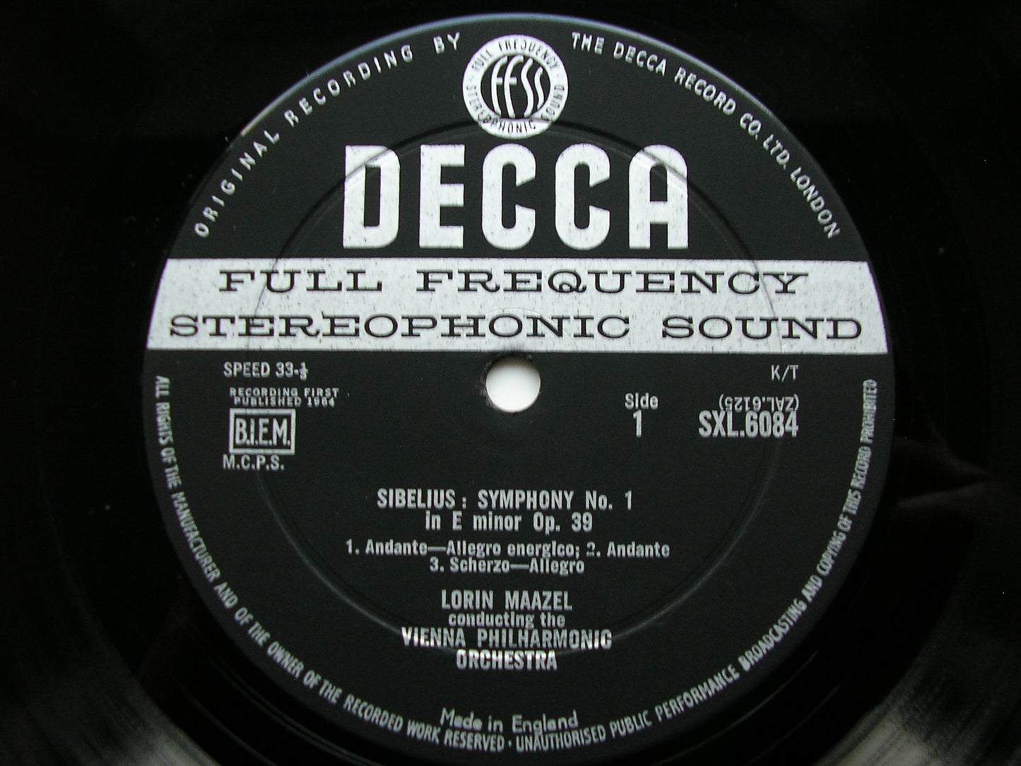 SXL 6084  SIBELIUS: SYMPHONY No. 1 / KARELIA SUITE      MAAZEL / VIENNA PHILHARMONIC     ED1