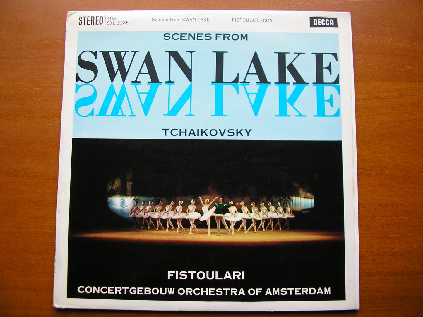 SXL 2285  TCHAIKOVSKY: SWAN LAKE   scenes      FISTOULARI / CINCERTGEBOUW ORCHESTRA     ED4