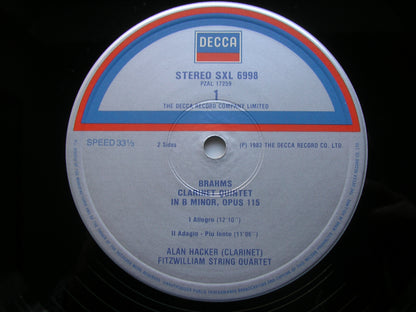 BRAHMS: CLARINET QUINTET / WOLF: ITALIAN SERENADE FITZWILLIAM QUARTET / ALAN HACKER  SXL 6998