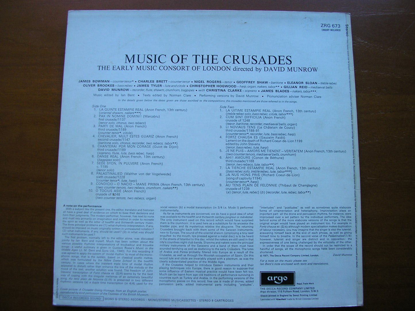 MUSIC OF THE CRUSADES: Songs of Love and War   THE EARLY MUSIC CONSORT OF LONDON / MUNROW     ZRG 673