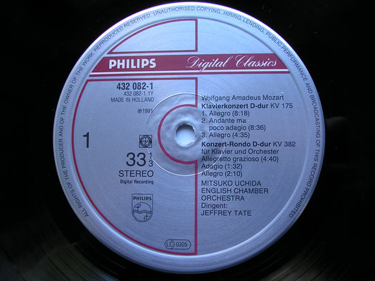 MOZART: PIANO CONCERTOS Nos. 5 & 6      UCHIDA / ENGLISH CHAMBER ORCHESTRA / TATE     432 082