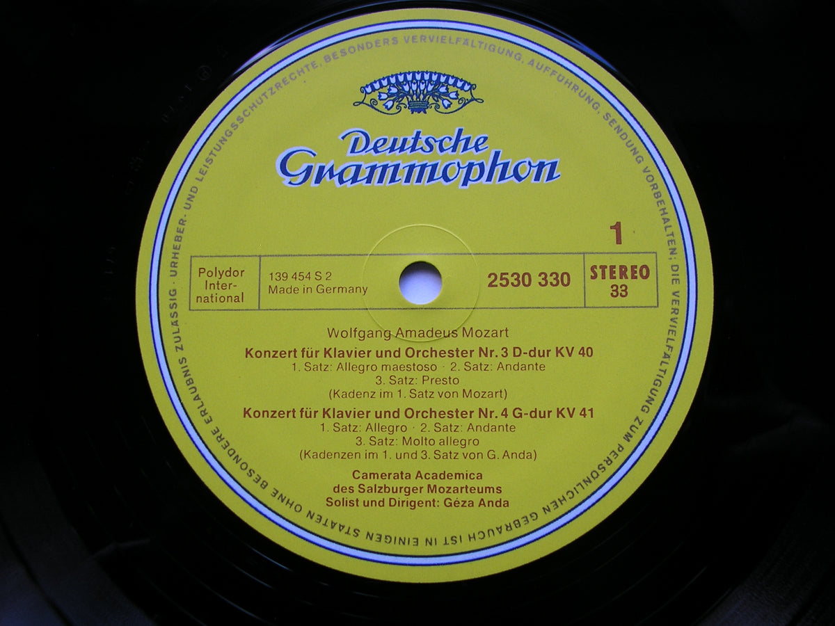 MOZART: PIANO CONCERTOS Nos. 3 / 4 / 5       GEZA ANDA / CAMERATA ACADEMICA       2530 330