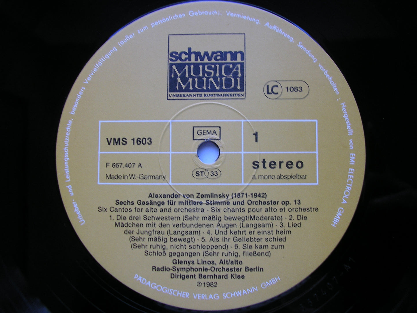 ZEMLINSKY: SIX SONGS / SINFONIETTA      LINOS / BERLIN RADIO ORCHESTRA / KLEE     VMS 1603 F