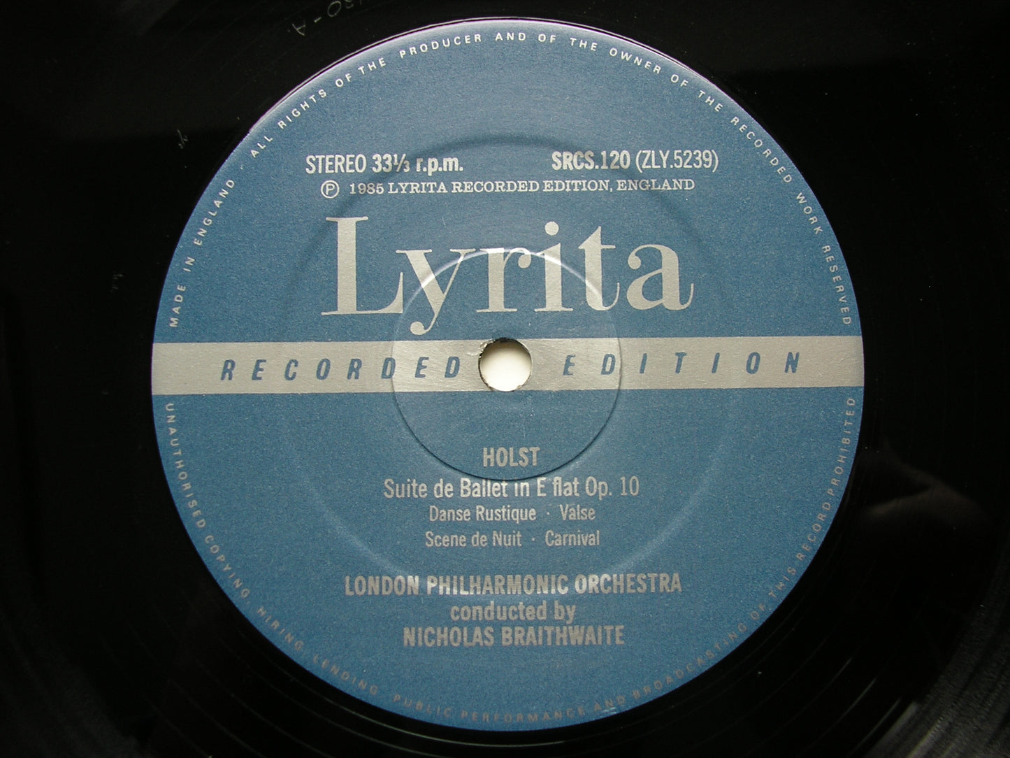 HOLST: SUITE de BALLET / WARLOCK: AN OLD SONG / SERENADE / CAPRIOL    BOULT / BRAITHWAITE / LPO / LSO      SRCS 120