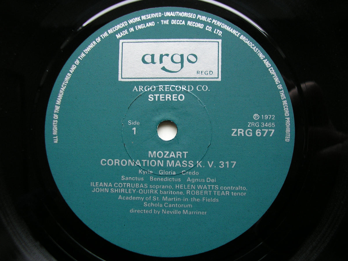 MOZART: CORONATION MASS / LITANIAE LAURETANAE     SOLOISTS / ASMIF / MARRINER     ZRG 677