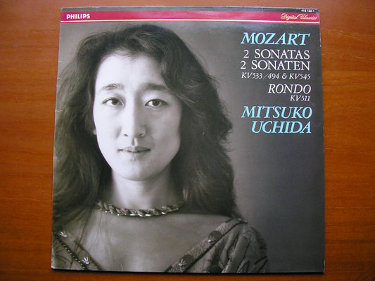 MOZART: PIANO SONATAS  K545 in C / K533+K494 in F / RONDO K511       MITSUKO UCHIDA     412 122