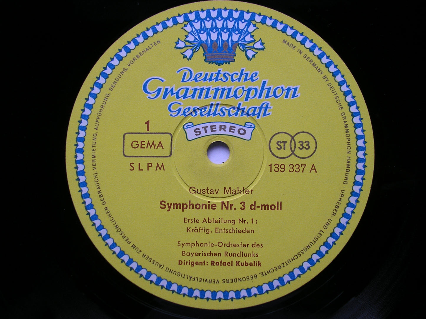 MAHLER: THE NINE SYMPHONIES     SOLOISTS / KUBELIK / BAVARIAN RADIO SYMPHONY / BERLIN PHILHARMONIC       16 LP